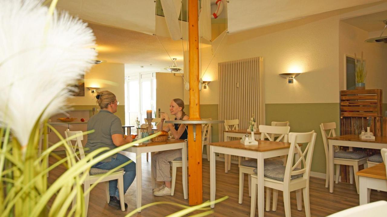F-1010 Strandhaus Moenchgut Bed&Breakfast Dz 27 Terrasse, Strandnah, Inkl Fruehstueck Lobbe Luaran gambar